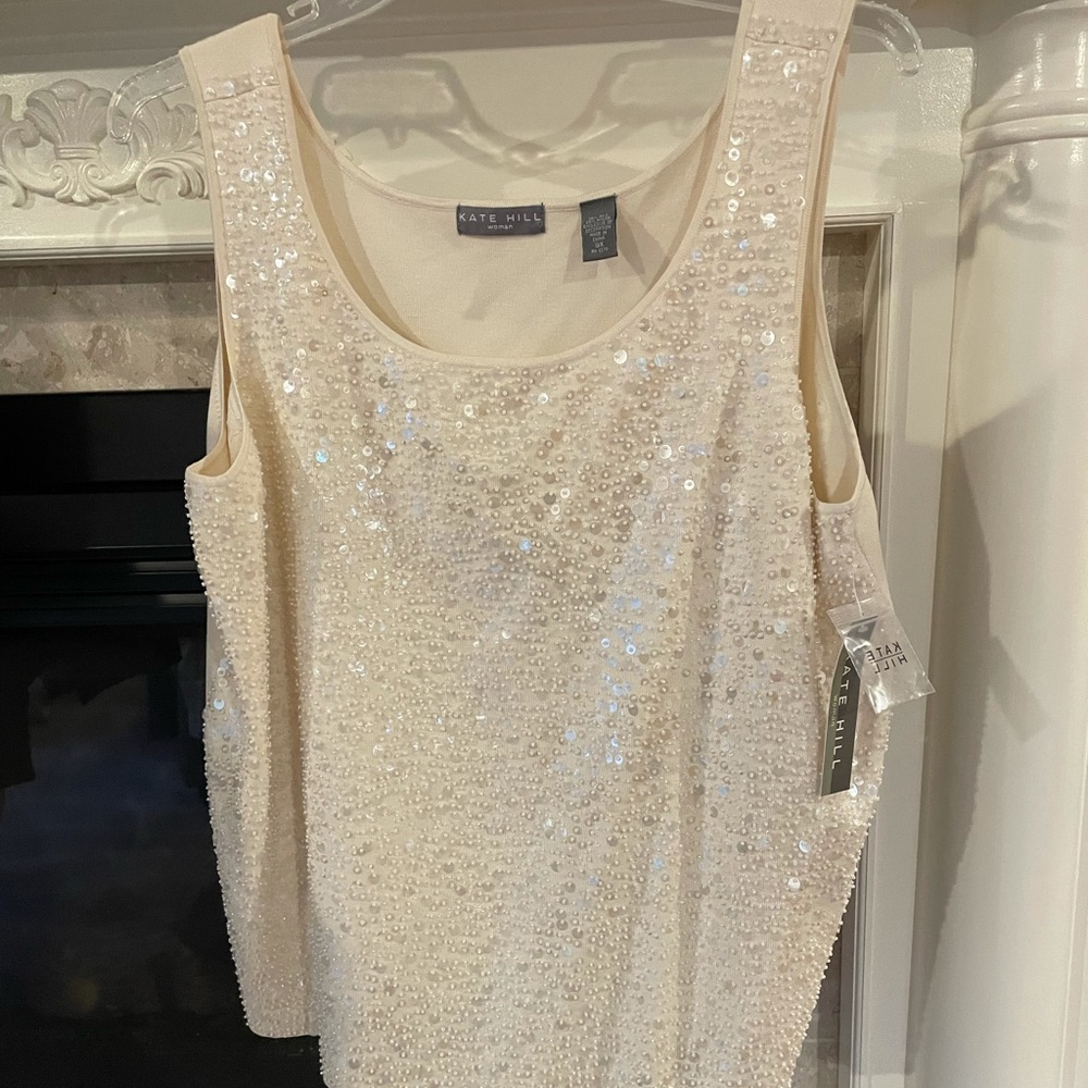 KATE HILL SPARKLY CREAM COLORED SLEEVELESS TOP